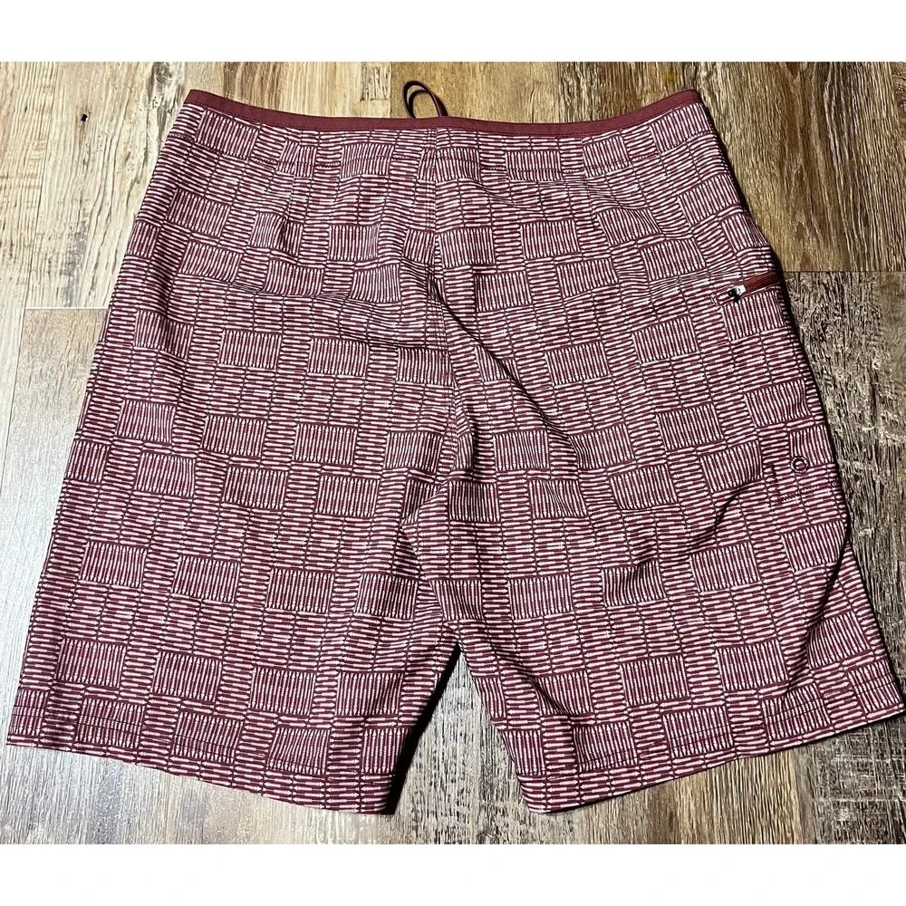Prana - Catalyst Board Shorts Swim Trunks Patterned Size 34 SPF 50 Men's